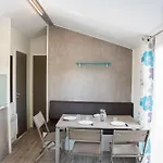 Escale Du Perthuis