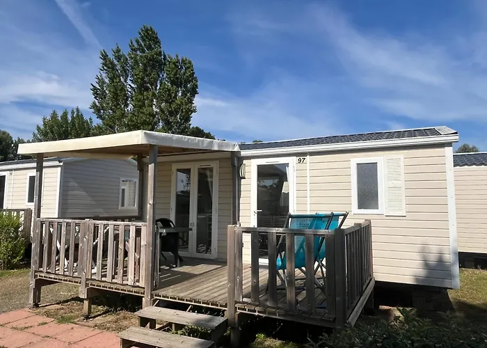 Escale Du Perthuis Camping *